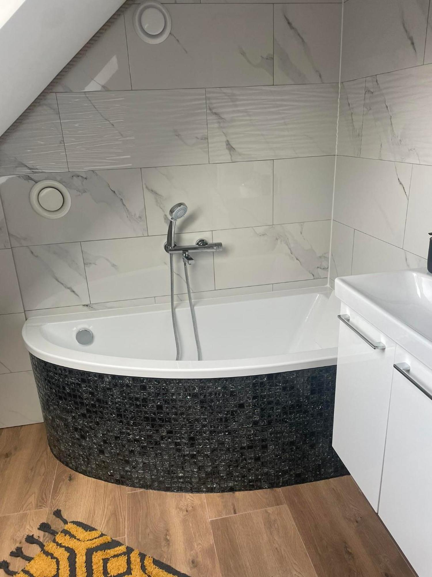 Jaskowa Chata Bieszczady Apartament Z Basenem Baligród Eksteriør billede